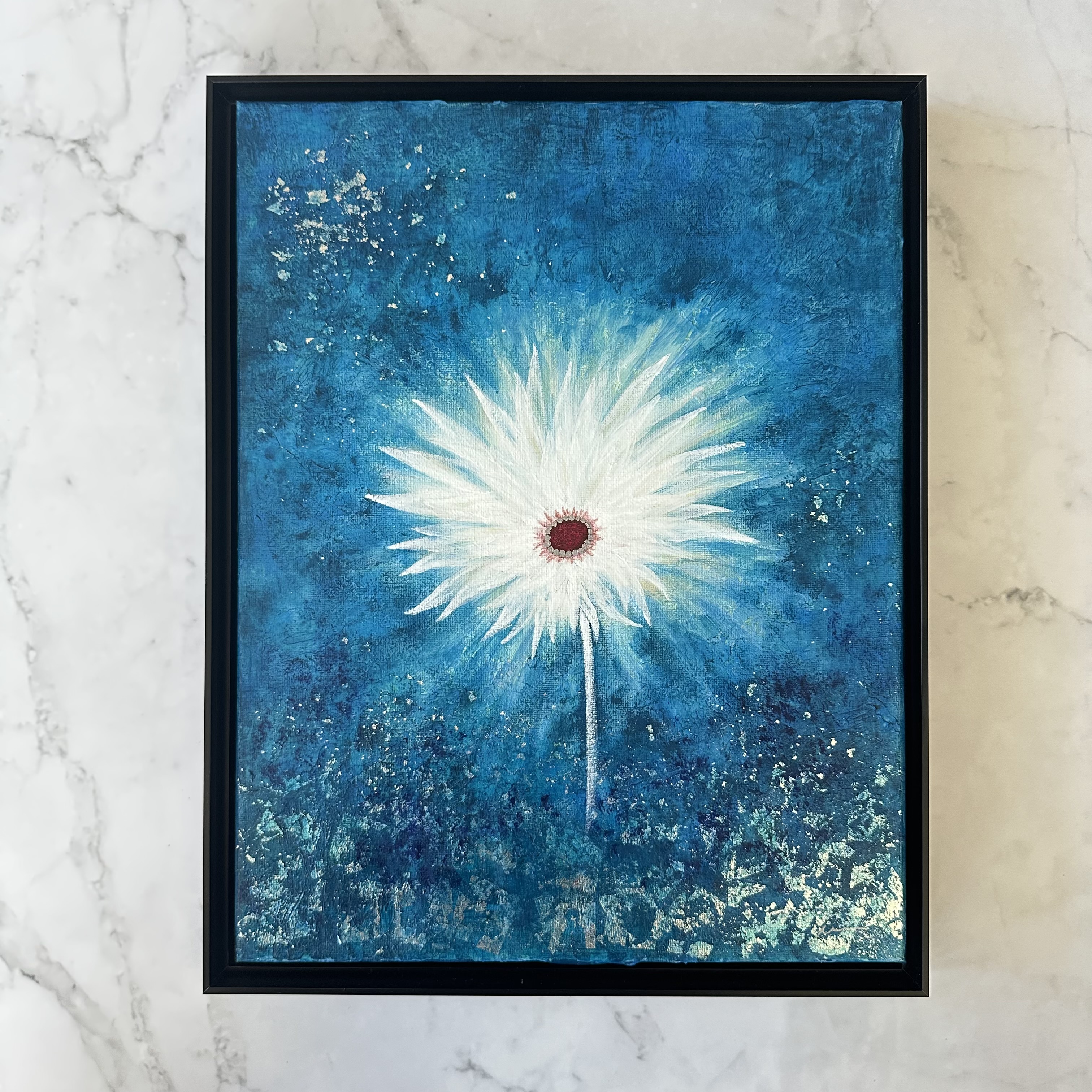 Moonlight flower – 月光花 by Yuri Udagawa - 絵画販売・購入